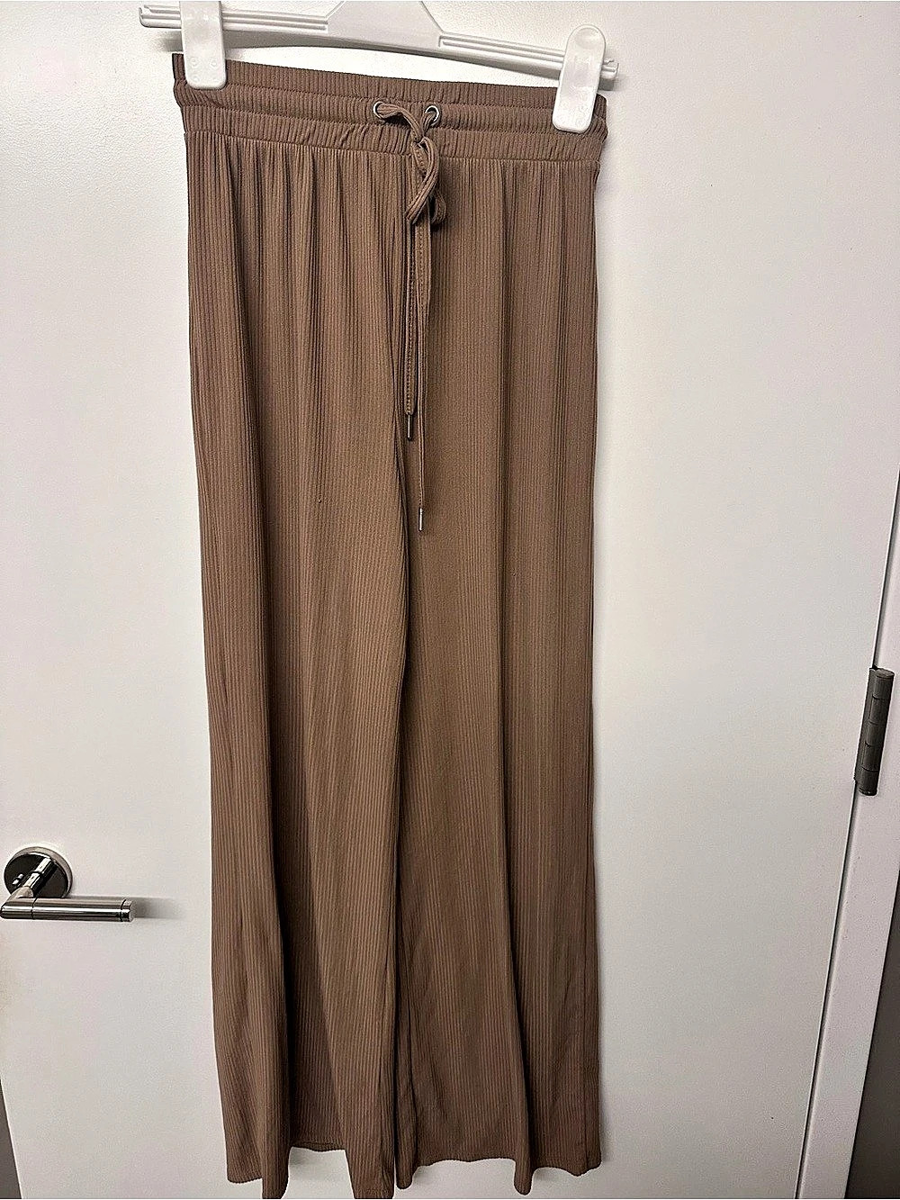 Planet Gold Wide Leg Pants in Brown Like New